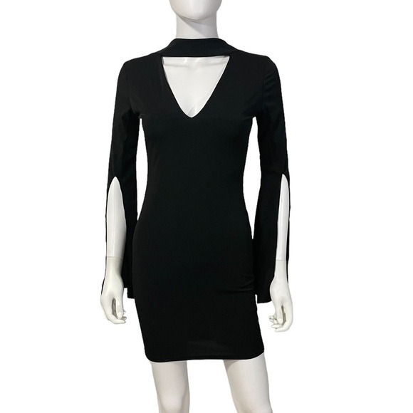 Black Bodycon Choker Dress
New - Picture 3 of 6